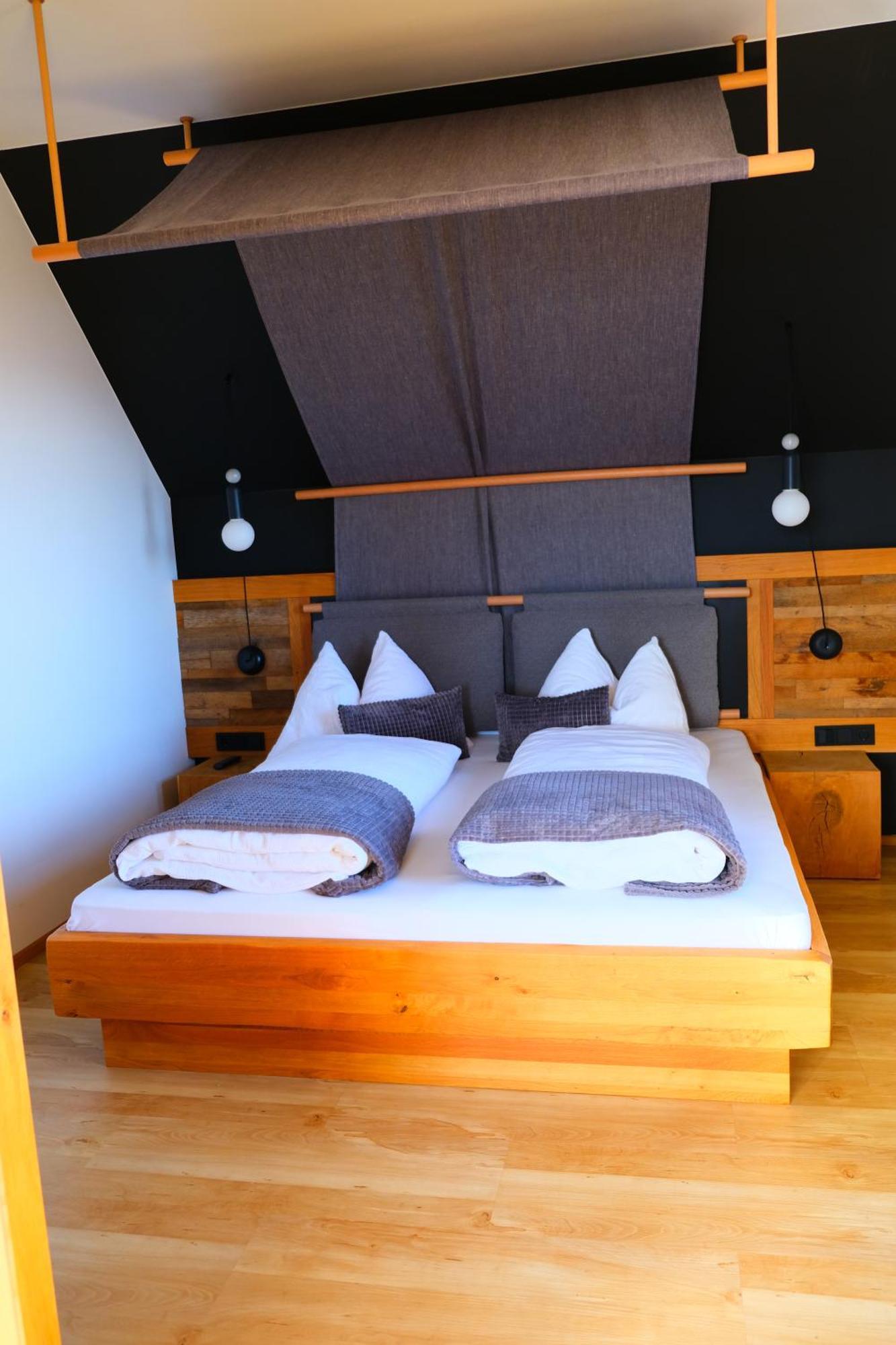 Gmundnerberghaus - Rooms อัลท์มุนสเตอร์ ภายนอก รูปภาพ